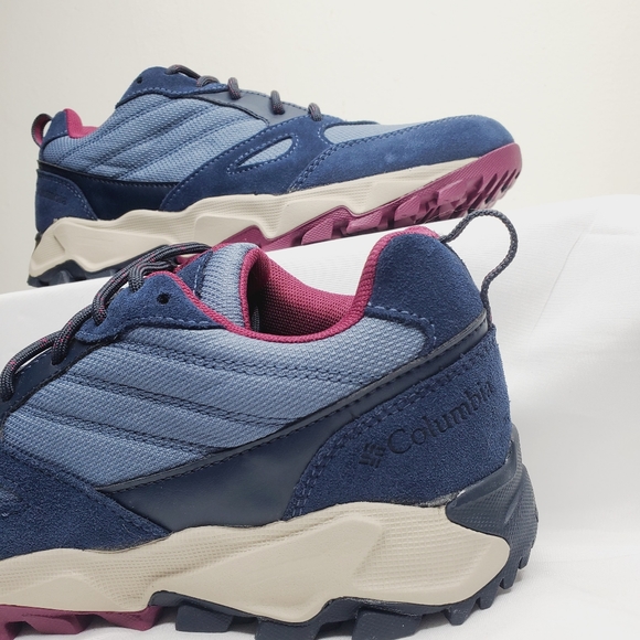 Columbia Trail Waterproof Shoes - Picture 3 of 9